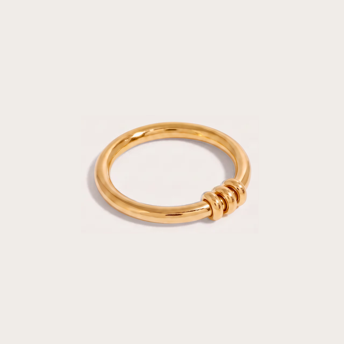Arc Ring in gold