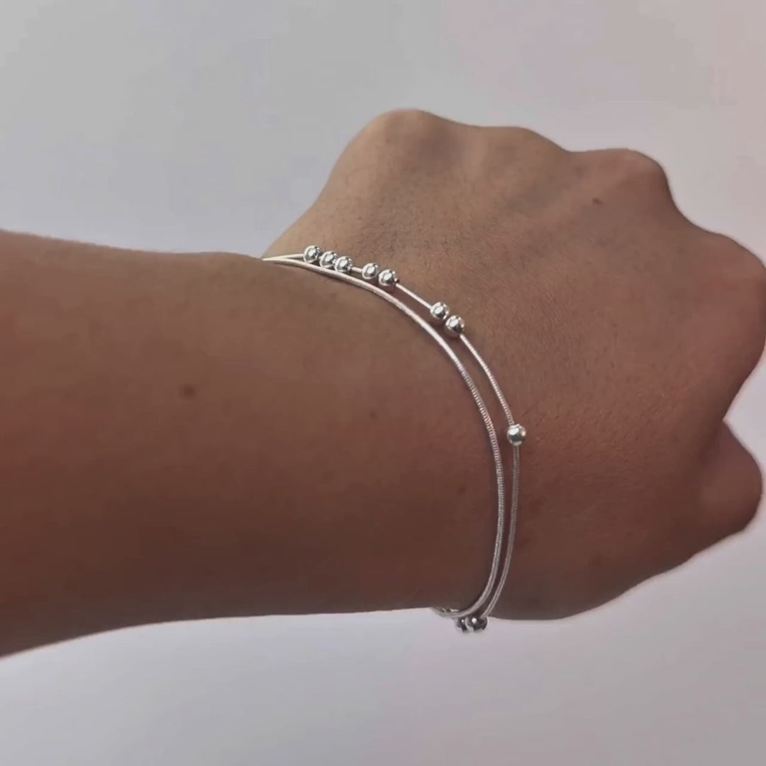 Snake Bracelet, Double Layer in silver, the beads moving on the chains